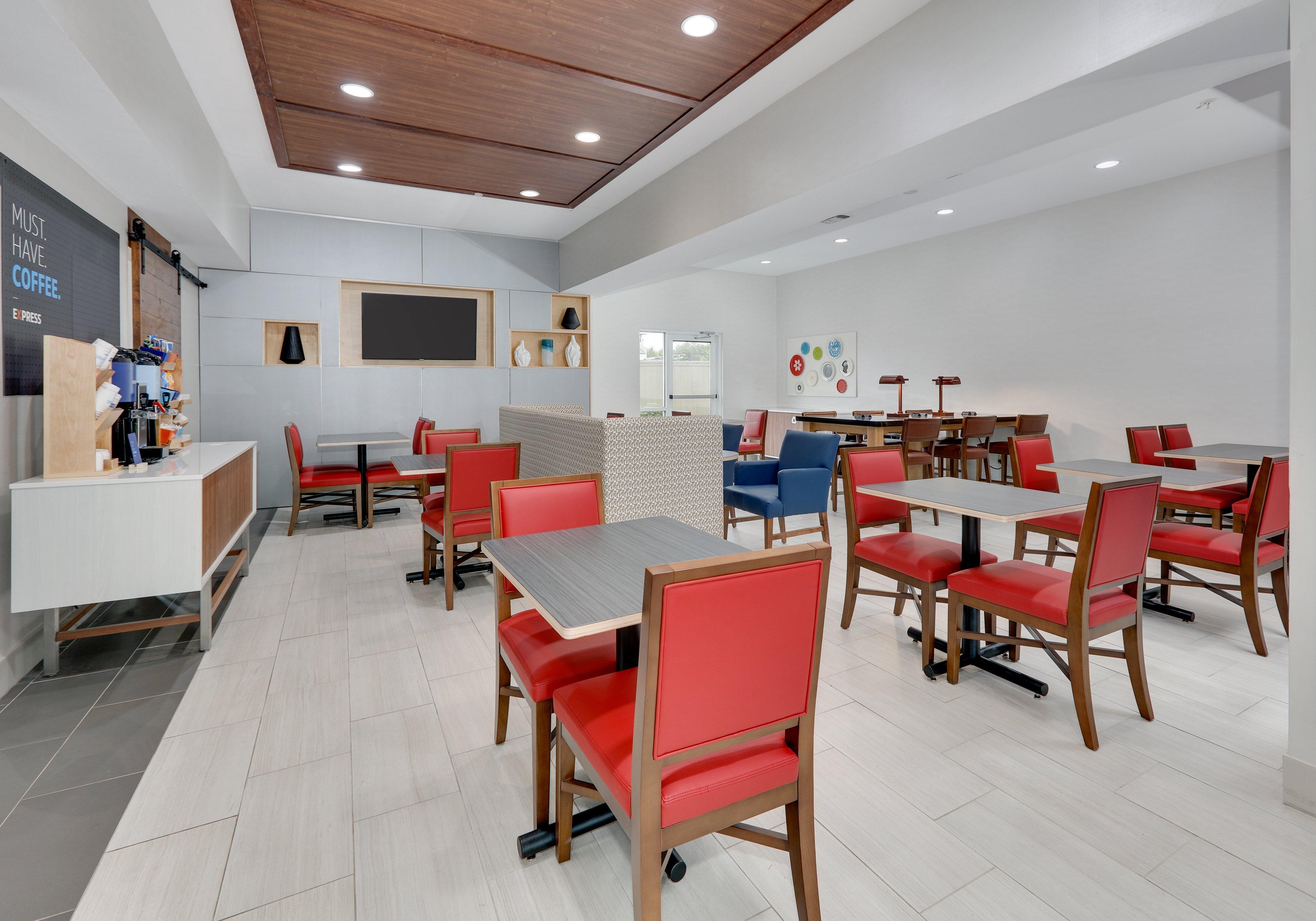 Holiday Inn Express Hotel & Suites Cleburne By Ihg Экстерьер фото